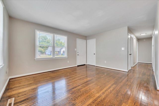 309 McClelland ST, Salem, VA 24153