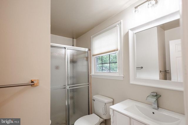 2731 SUN VALLEY DR, Waldorf, MD 20603