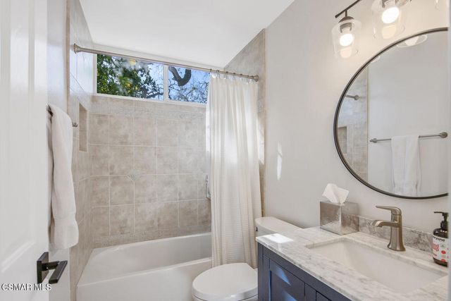 3007 E Sierra Drive, Westlake Village, CA 91362