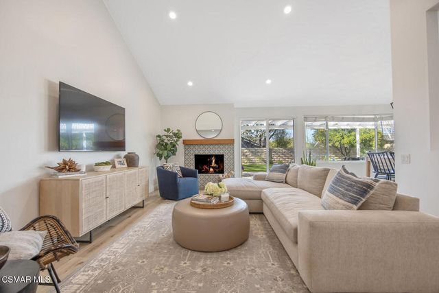 3007 E Sierra Drive, Westlake Village, CA 91362