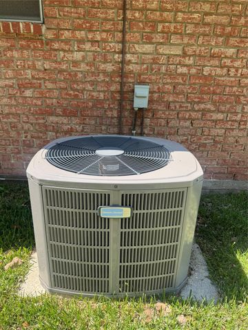 303 Charles Street, Cleveland, TX 77327