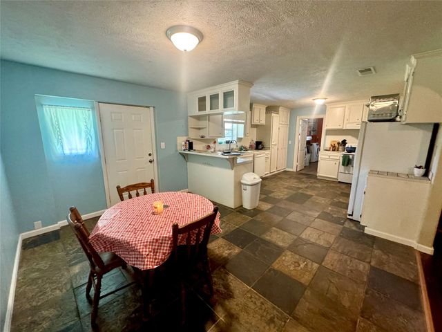 303 Charles Street, Cleveland, TX 77327