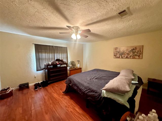 303 Charles Street, Cleveland, TX 77327