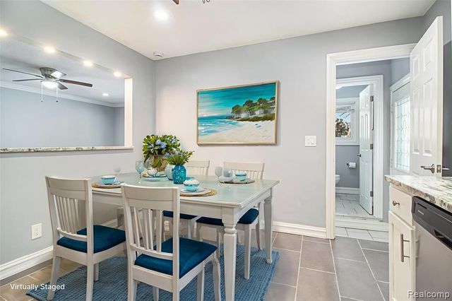 4018 Quillen Avenue, Waterford, MI 48329