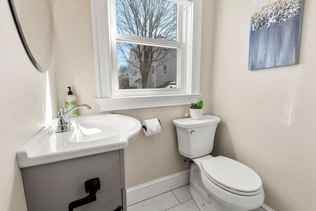 24 Prescott St 1, Boston, MA 02136