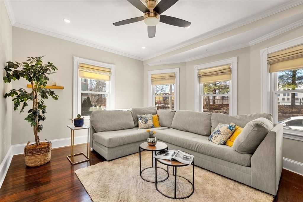 24 Prescott St 1, Boston, MA 02136