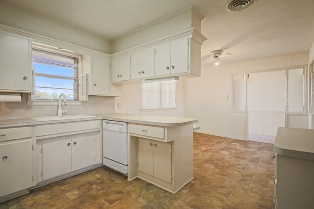 5517 26th Street, Lubbock, TX 79407