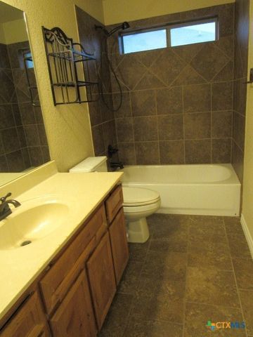 1904 Mike Drive, Copperas Cove, TX 76522