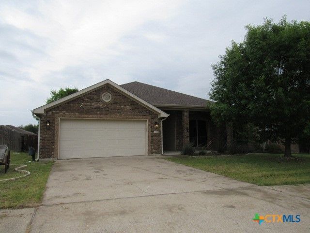 1904 Mike Drive, Copperas Cove, TX 76522