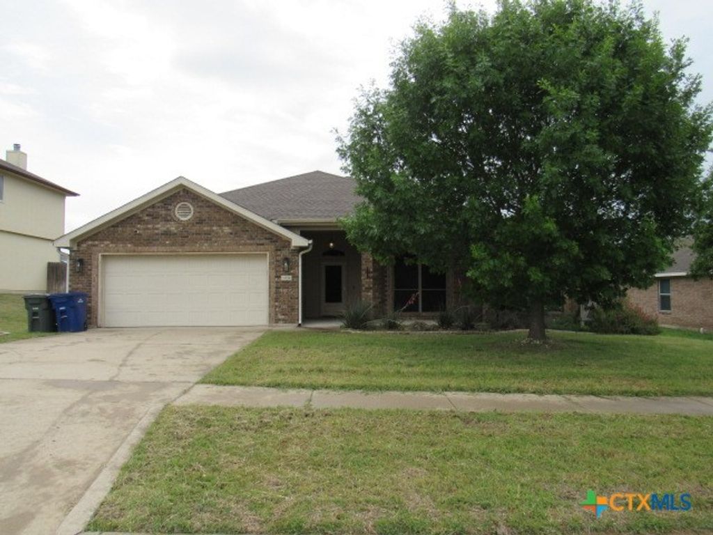 1904 Mike Drive, Copperas Cove, TX 76522