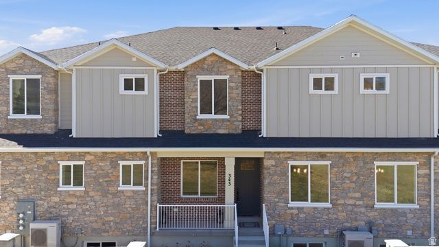 343 E 100 S, Santaquin, UT 84655