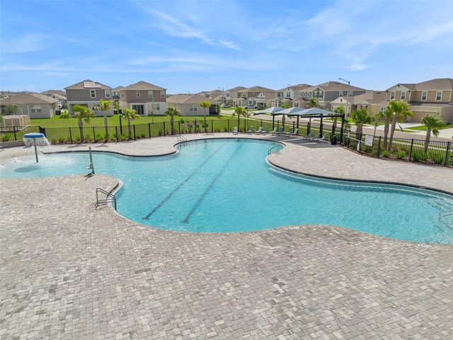 4015 GARDENIA AVENUE, Haines City, FL 33844