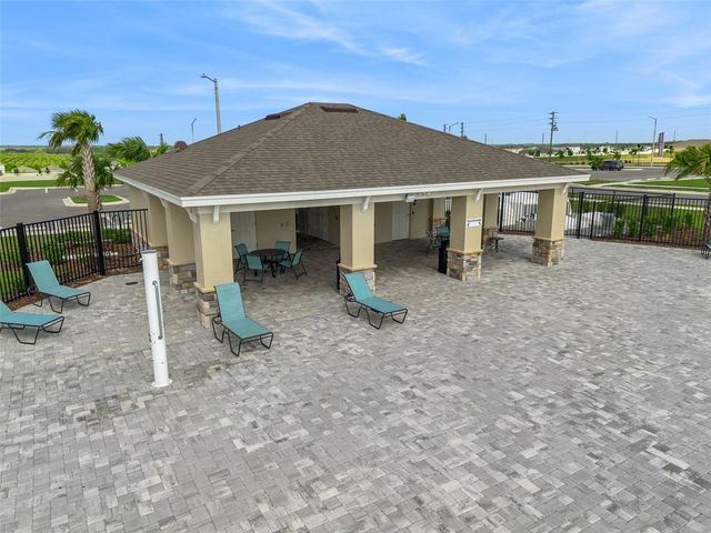 4015 GARDENIA AVENUE, Haines City, FL 33844