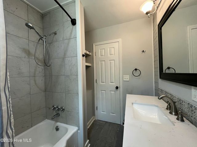 206 D Carlton Street, Carthage, NC 28327
