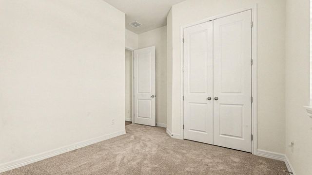 14823 Mission Avenue, Mont Belvieu, TX 77523