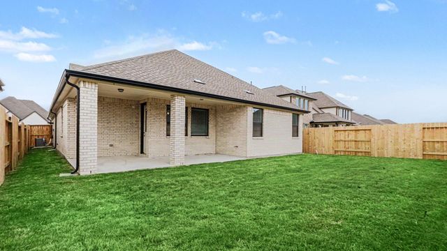 14823 Mission Avenue, Mont Belvieu, TX 77523