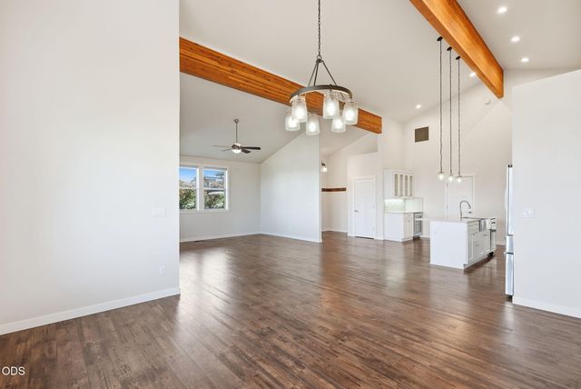 4496 SW Zenith Avenue, Redmond, OR 97756