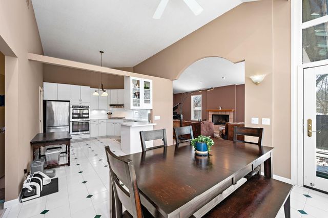 3114 County Road 101 S, Wayzata, MN 55391