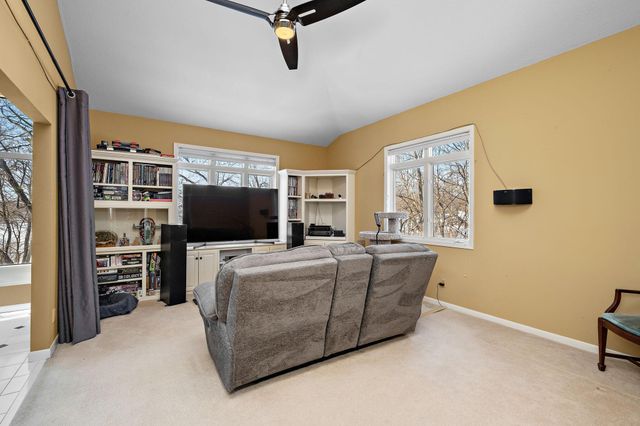 3114 County Road 101 S, Wayzata, MN 55391