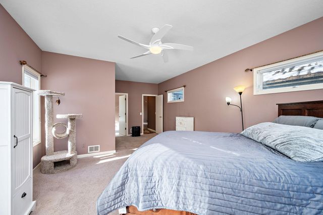 3114 County Road 101 S, Wayzata, MN 55391