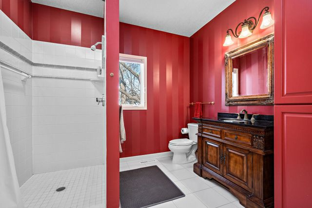 3114 County Road 101 S, Wayzata, MN 55391