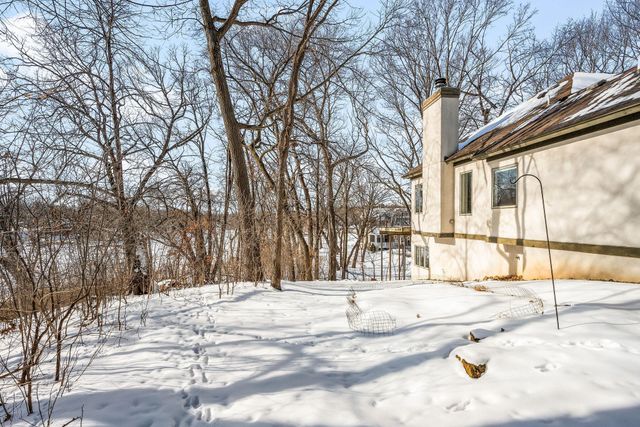 3114 County Road 101 S, Wayzata, MN 55391