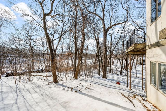 3114 County Road 101 S, Wayzata, MN 55391