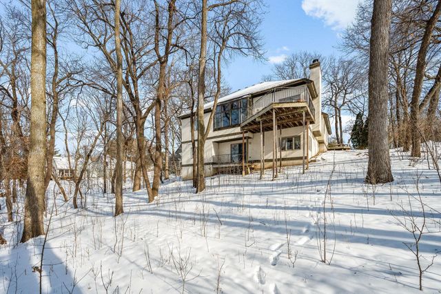 3114 County Road 101 S, Wayzata, MN 55391