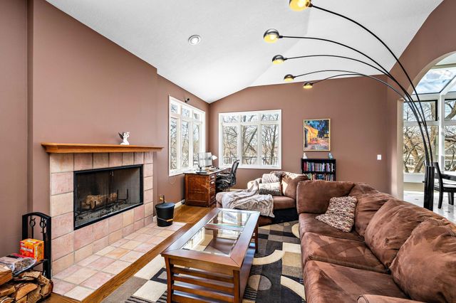 3114 County Road 101 S, Wayzata, MN 55391