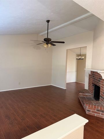 404 Whitney Street, Cedar Hill, TX 75104