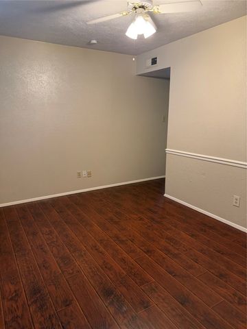 404 Whitney Street, Cedar Hill, TX 75104