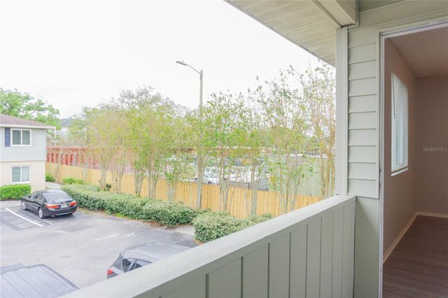 616 GOLDEN RAINTREE PLACE 616, Brandon, FL 33510