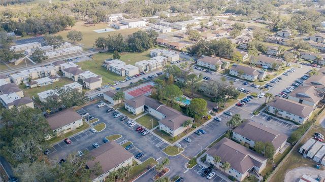 616 GOLDEN RAINTREE PLACE 616, Brandon, FL 33510