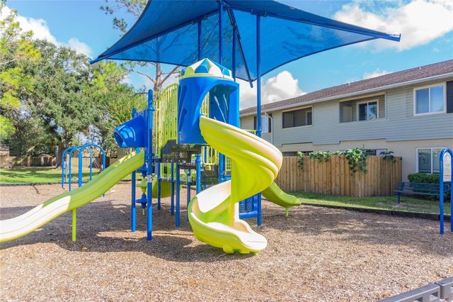 616 GOLDEN RAINTREE PLACE 616, Brandon, FL 33510