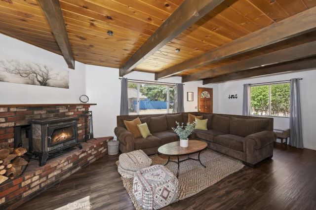 404 W Mojave, Big Bear City, CA 92314