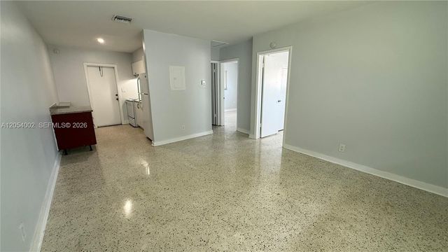 842 SW 2nd Street A, Hallandale Beach, FL 33009