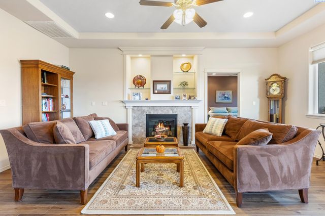 2691 Eaglewatch Lp, Richland, WA 99354