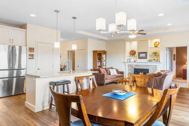 2691 Eaglewatch Lp, Richland, WA 99354