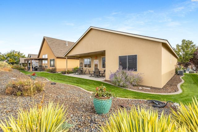2691 Eaglewatch Lp, Richland, WA 99354
