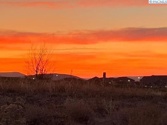 2691 Eaglewatch Lp, Richland, WA 99354