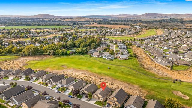 2691 Eaglewatch Lp, Richland, WA 99354