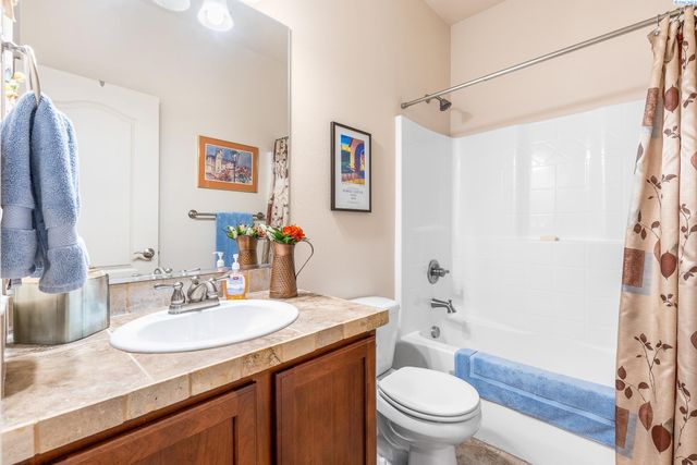 2691 Eaglewatch Lp, Richland, WA 99354