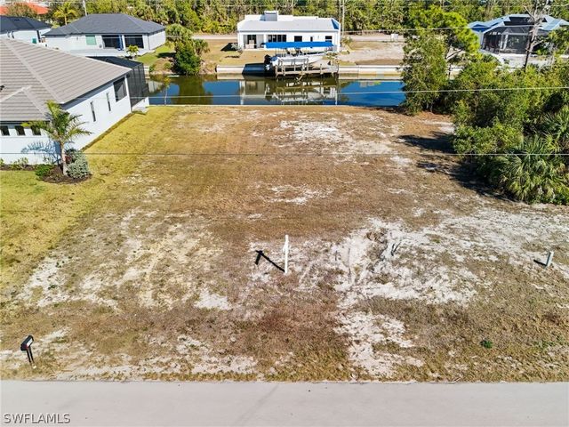2805 NW 41st AVE, Cape Coral, FL 33993
