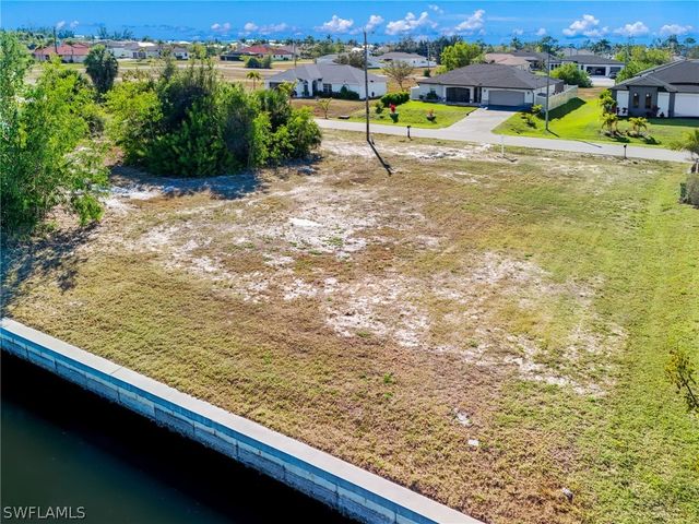 2805 NW 41st AVE, Cape Coral, FL 33993
