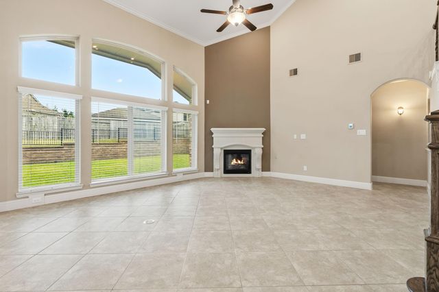 1400 Graystone Hills Drive, Conroe, TX 77304