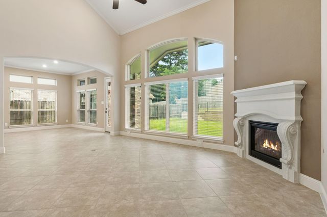 1400 Graystone Hills Drive, Conroe, TX 77304