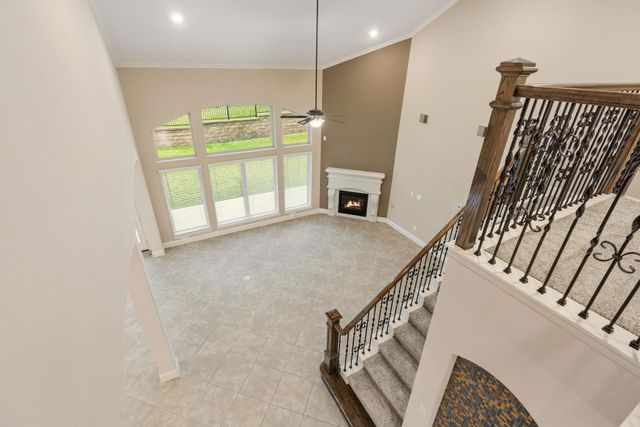 1400 Graystone Hills Drive, Conroe, TX 77304