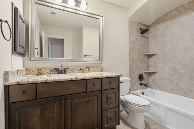 1400 Graystone Hills Drive, Conroe, TX 77304