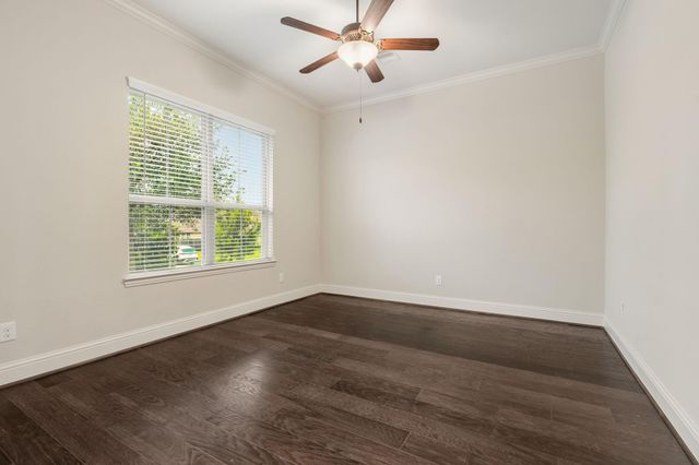 1400 Graystone Hills Drive, Conroe, TX 77304