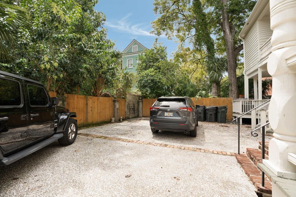 Image 51 of property listing at 77 Pitt Street, Charleston, SC 29403